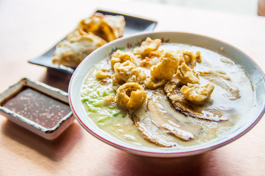 a fusion taste of authentic japanese ramen and la paz batchoy