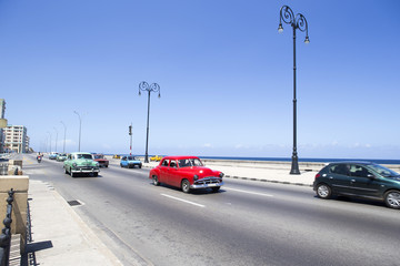 Fototapeta na wymiar キューバ　ハバナの街並み　マレコン通り