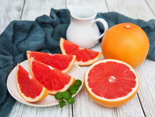 Sliced ripe grapefruits