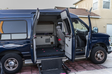 Handicap Van © billreeves