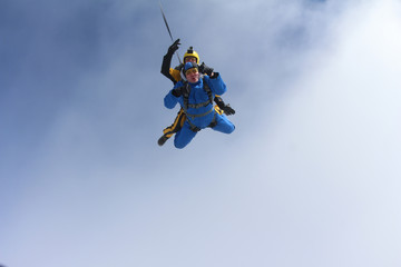 Fototapeta na wymiar Tandem skydiving