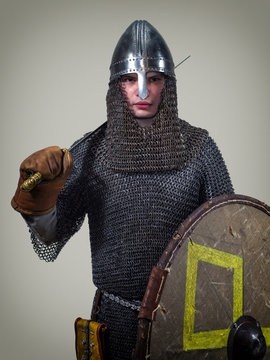 1,724 Chain Mail Armor Stock Photos, High-Res Pictures, and Images - Getty  Images