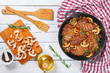 Pork fillet stew in iron pan