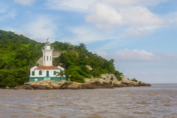 Fototapeta na wymiar Itapua lighthouse in Guaiba lake
