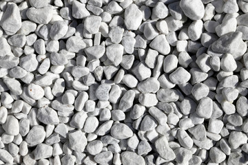 wei&szlig;er Marmorkiesel Kiesesteine Hintergrund