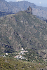 Central Gran Canaria in April