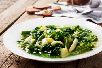 Soup minestrone with green vegetables