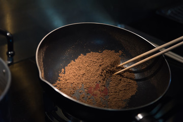 Spice in iron pan