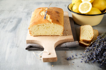 Homemade lemon cake with lavender
