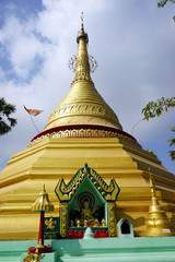 Fototapeta premium Buddhist stupa