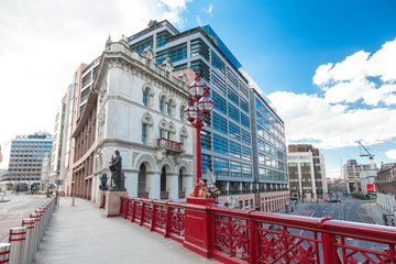 Holborn Viaduct square © fotolupa