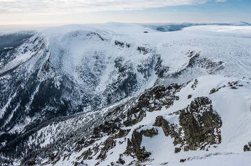 Obraz premium Winter view of Sniezka mountain in Giant Mountains (Karkonosze), Poland, Czechia