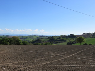 Montagne in lontananza