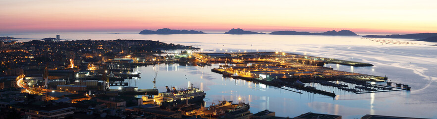 panoramic view of Vigo city in Galicia Spain at sunset - obrazy, fototapety, plakaty