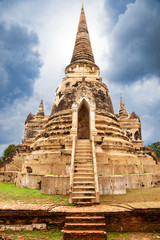 Fototapeta premium Wat Phra Si Sanphet, Ayutthaya Historical Park, Phra Nakhon Si, Thailand