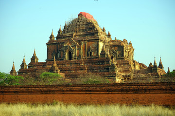 Fototapeta premium Htilominlo pagoda