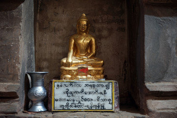 Buddha in Dhammayangyi Temple