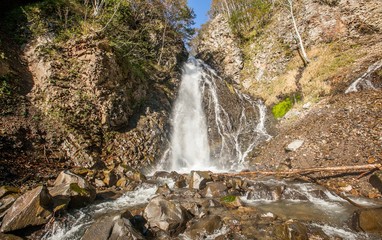 Fototapeta na wymiar Ugledarsky falls