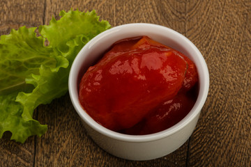 Peeled tomatoes