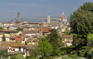 Obraz premium Beautiful panoramic view of the historic center of Florence, Italy, from the rose garden
