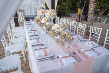 wedding The elegant dinner table on the beach