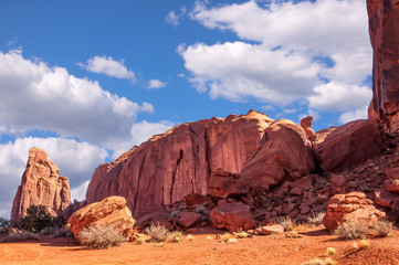 Fototapeta premium Through Monument Valley Panorama