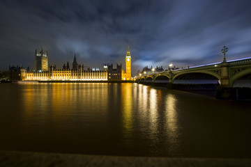 Obraz premium Big Ben and House of Parliament, London, UK. Nocturne image.
