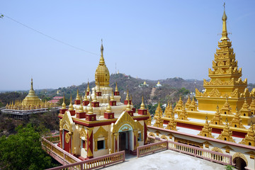 Fototapeta premium Stupas