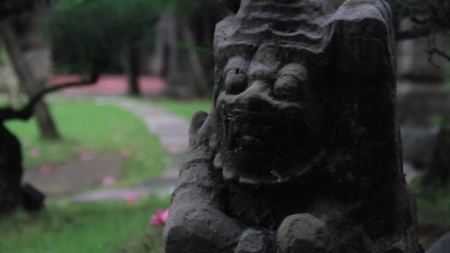 Singha Stone statue