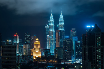 Obraz na płótnie Canvas Kuala Lumpur city skyline