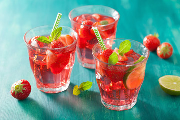 summer strawberry lemonade with lime and mint