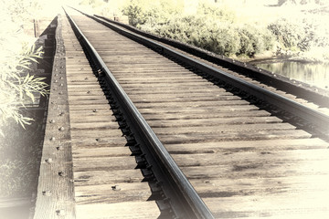 Fototapeta premium railroad tracks over river