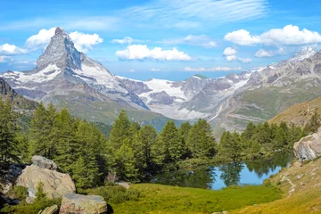 Papier Peint photo Cervin Beautiful landscape with the Matterhorn in the Swiss Alps, near Zermatt, Switzerland, Europe