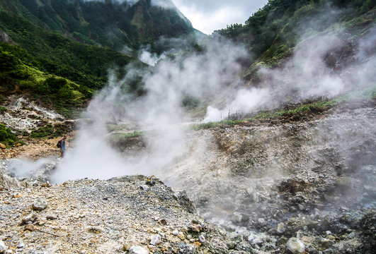 Dominica Boiling Lake Hike © Joseph