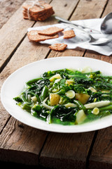 Soup minestrone with green vegetables