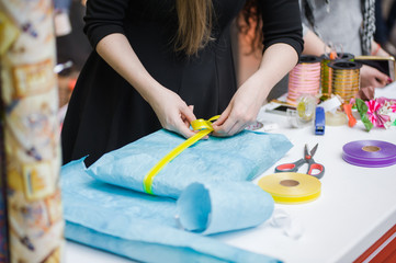professional gift wrapping