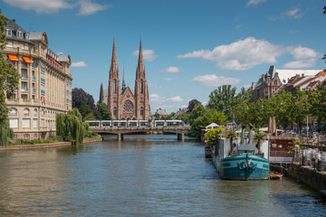 Fototapeta na wymiar Cathédrale de Strasbourg, Alsace