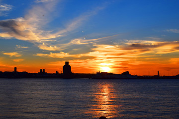 Fototapeta premium Liverpool at Dusk