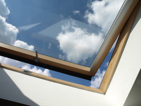Dachausbau: Dachfenster Innen, geöffnet