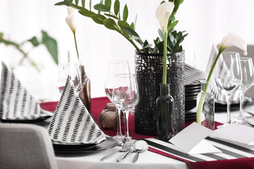 Table setting for dinner in restaurant