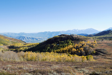 Fototapeta na wymiar Wasatch Mountains in Autumn 1