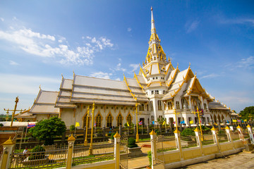 Naklejka premium Wat Sothonwararam temple in Chachoengsao Province, Thailand