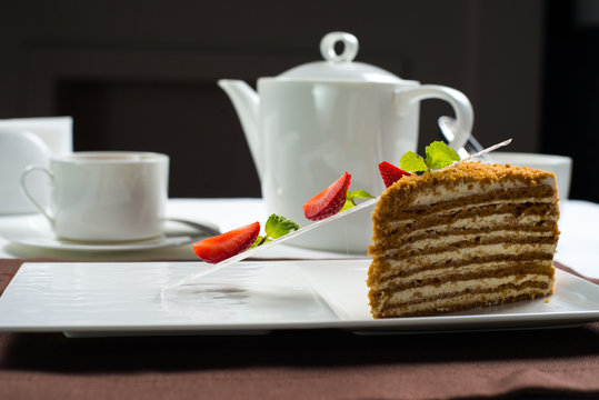 piece of honey cake