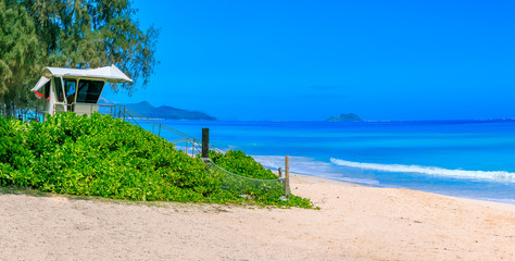 Tropical beach with a volcano crater in Oahu, Hawaii