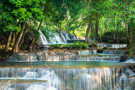 Fototapeta Beautiful and Breathtaking green waterfall, Erawan's waterfall, Located Kanchanaburi Province, Thailand