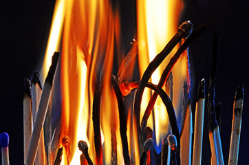 Brennende Streichhölzer, Feuer, Burn out, Depression 
