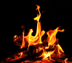 Lagerfeuer, offenes Feuer, Flammen, Glut, Grillen, Campen, Freudenfeuer :)