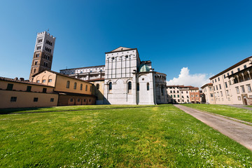 Fototapeta na wymiar Cathedral of San Martino - Lucca Italy