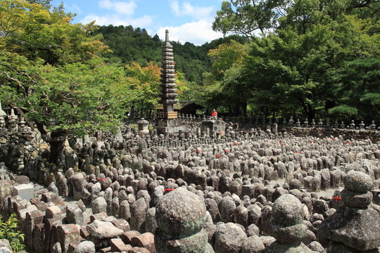 化野念仏寺」の写真素材 | 267件の無料イラスト画像 | Adobe Stock 化野念仏寺」の写真素材 | 267件の無料イラスト画像 | Adobe Stock