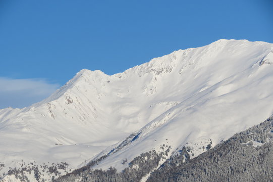 Auvergne-Rhône-Alpes - Savoie - Sommets enneigés